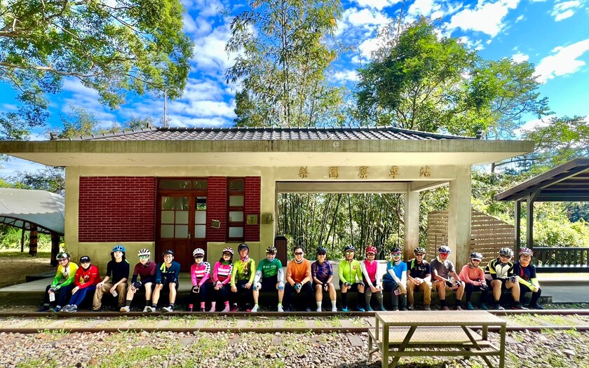 運動與健康,單車騎行,單車旅行,美國車友,海外車友騎台灣,阿里山雙鐵,山海戀單車,單車看見台灣,山海戀車友故事,退休人生